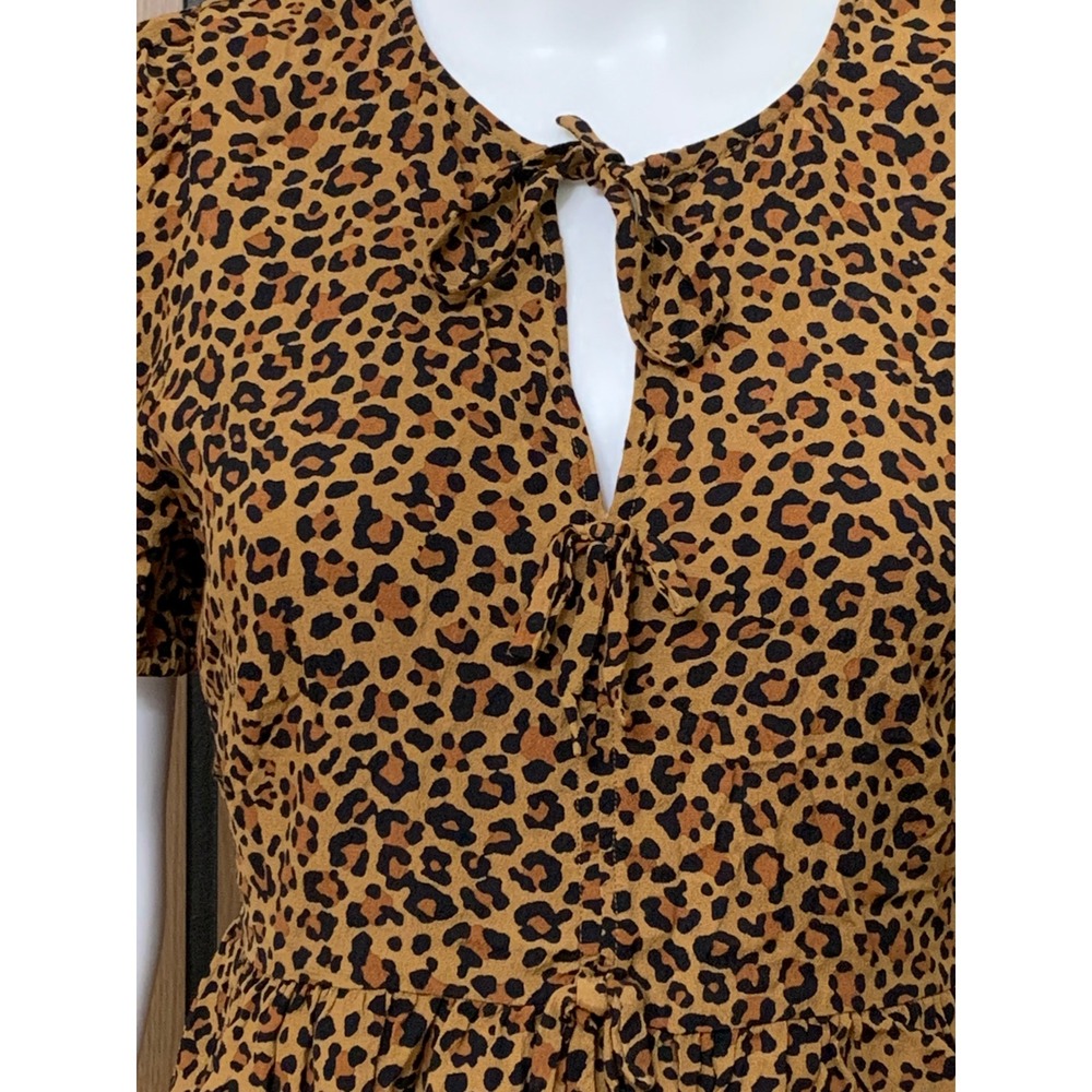 J.Crew Leopard Print Peplum Top Short Puff Sleeve Keyhole Tie Blouse Size 6 - Picture 2 of 8